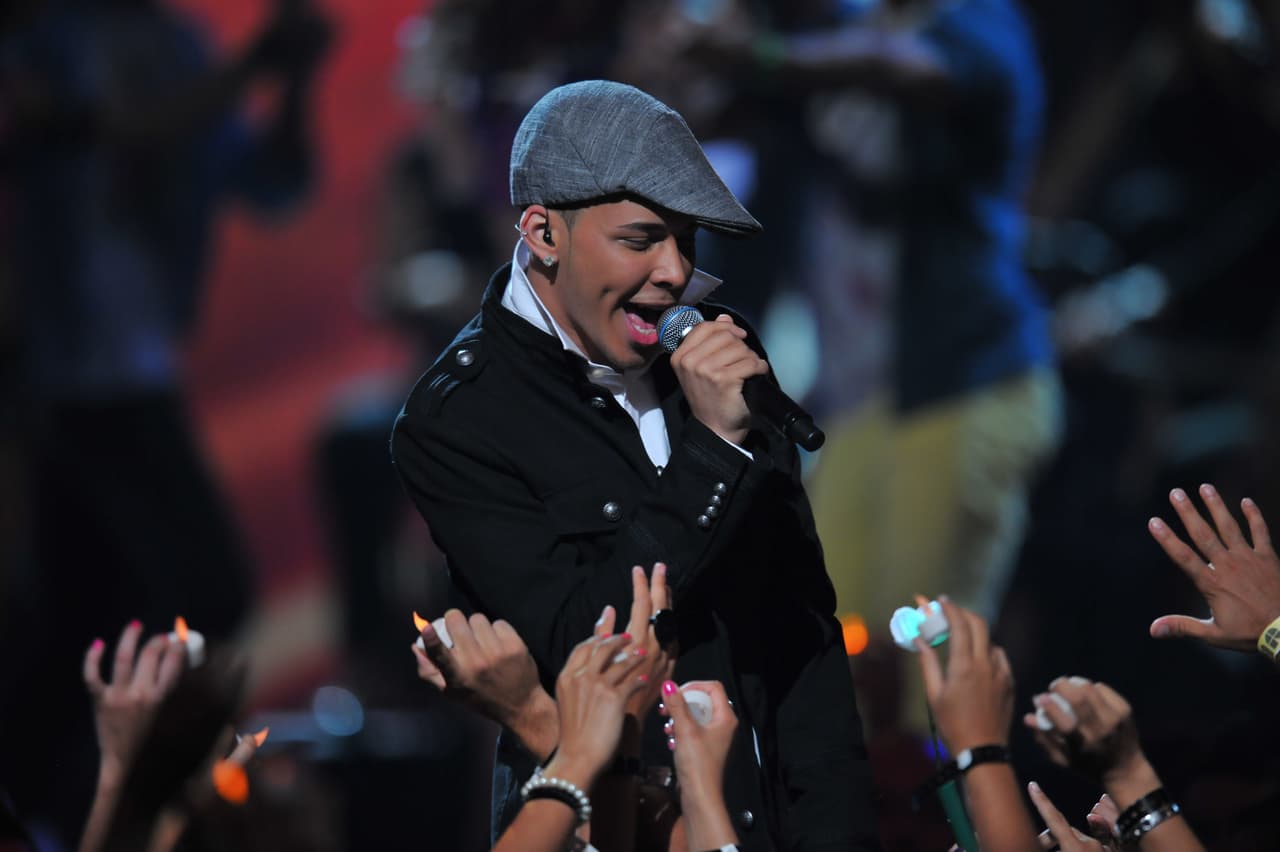 Así de 'cute' lucía Prince Royce en 2010 en Premios Juventud y las chicas llo aclamaron.