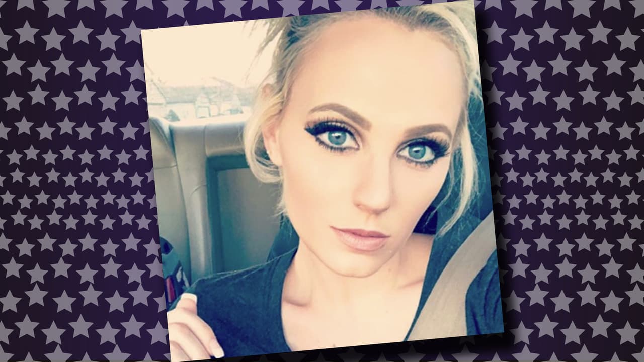 Mary Fedette tiene una historia impresionante. Esta mujer sabe lo que es luchar por sus sueños. Es toda una guerrera. Esta güera, como la bautizó Poncho Lizárraga, ya tiene nuestro corazón. Y no podemos dejar de lado el hecho de que se parece a la cantante Gwen Stefani. Gwen, como May, es otra luchona. Gwen es otra madre que divide su tiempo entre su carrera y su familia. Props to both ladies!