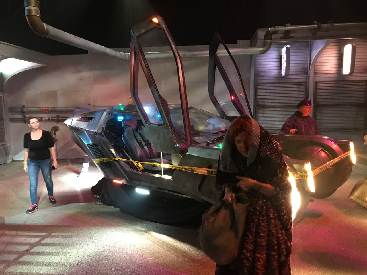 Así fue la presentación de la película Blade Runner 2049 en el Comic-Con de San Diego. Una experiencia futurísta que cautivó al público.