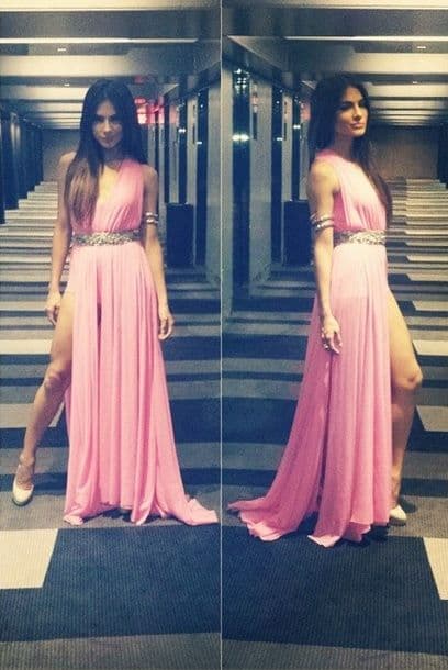 Alejandra acudió con un increíble vestido rosado a la gala de la revista People.