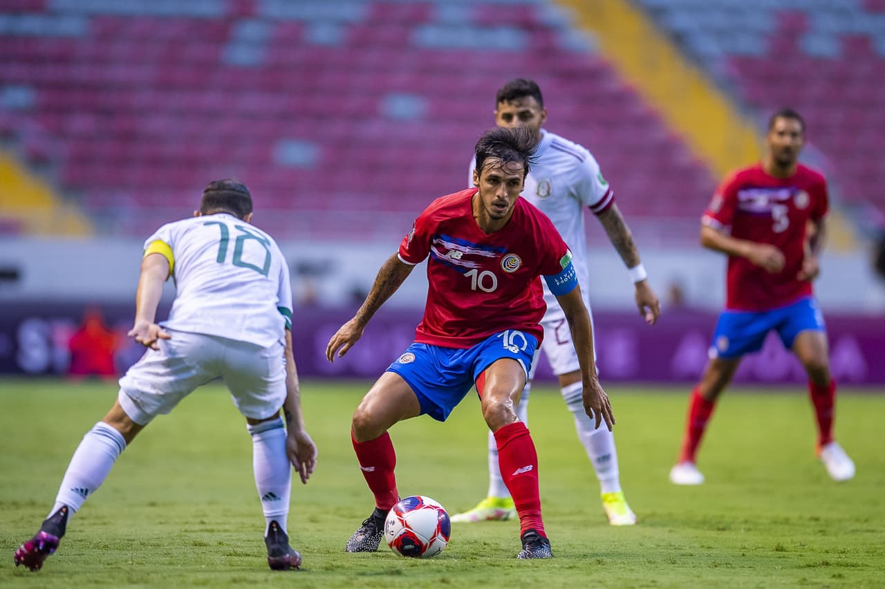 México se metió a San José para conseguir una victoria complicada por 0-1 ante Costa Rica, en la segunda jornada del Octagonal Final de la Concacaf, aunque sufrió con la lesión de Alexis Vega. El gol fue de Orbelín Pineda por la vía penal.