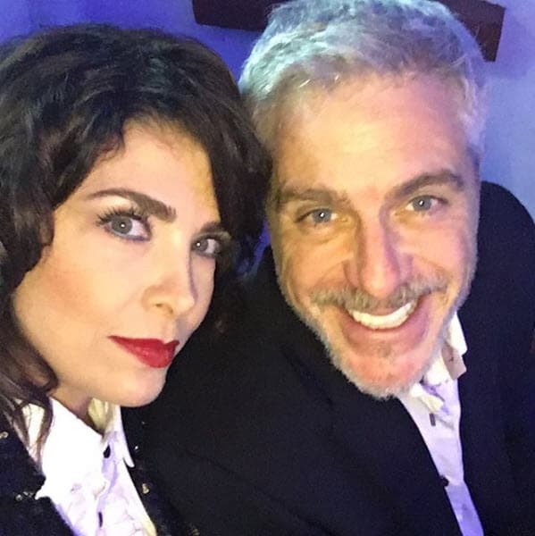 Lisset y Lisardo
<b> <a href="https://www.univision.com/entretenimiento/celebridades/lisset-y-lisardo-juntos-otra-vez-pero-solamente-por-su-hija-fotos#66dd8fe70000" target="_blank">comenzaron su relación</a></b> sentimental en 2006, cuando formaban parte del elenco del musical 'Víctor Victoria'.