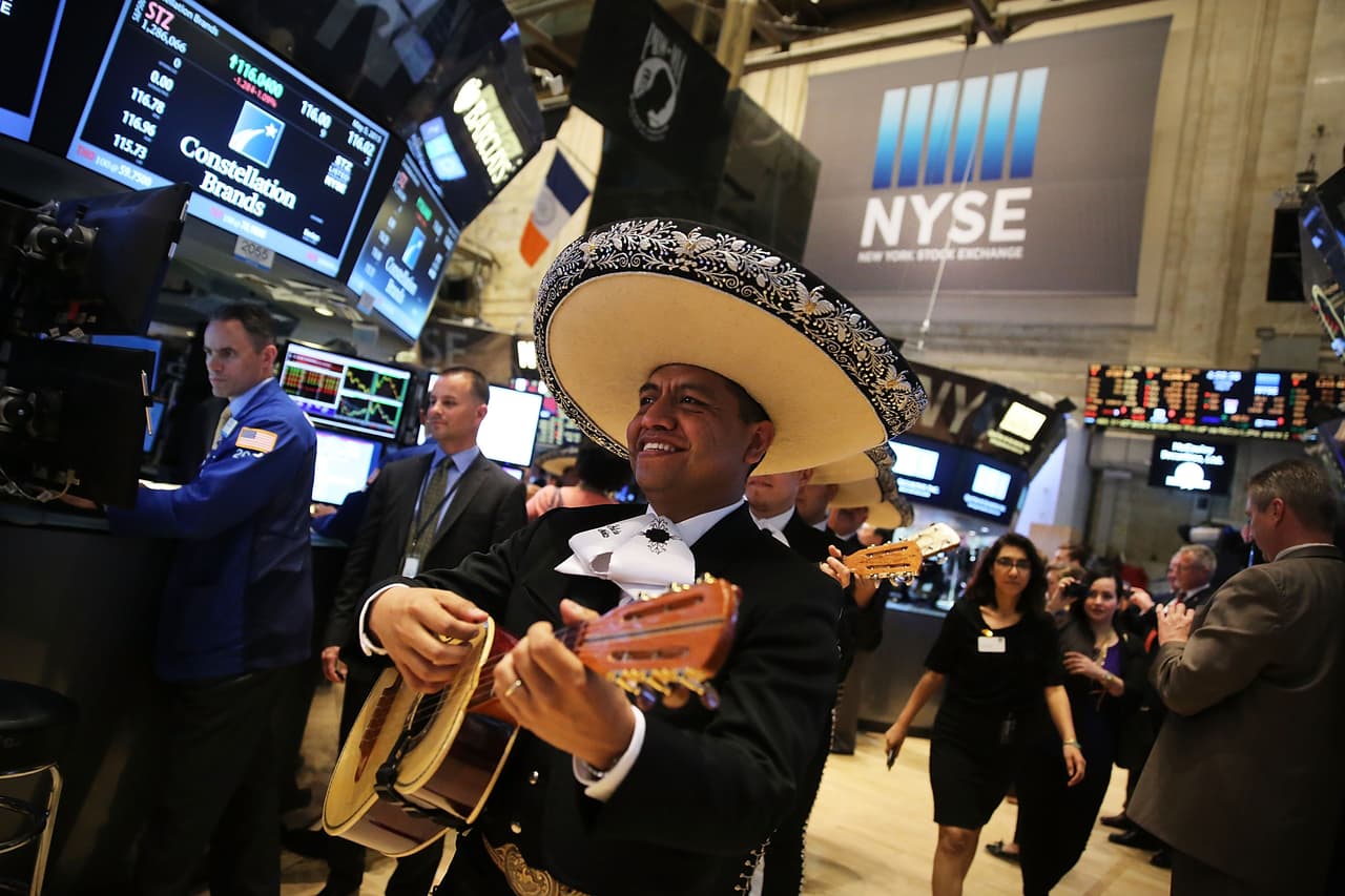 Neoyorquinos celebran el 5 de mayo, pero no saben por qué 