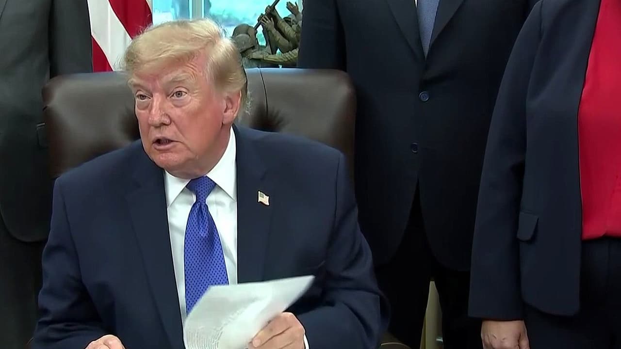 Trump anuncia mega planta siderúrgica en Iowa capaz de producir 10 millones de toneladas de acero al año