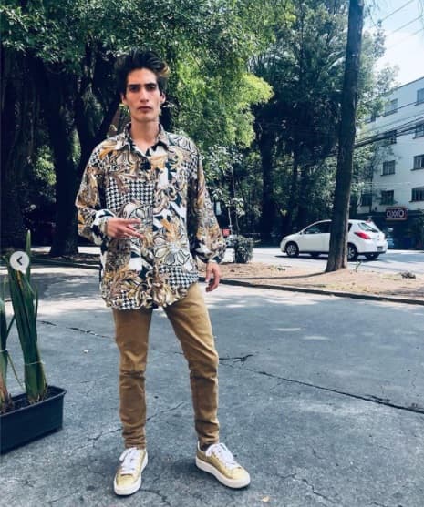 Desde entonces, ha entrado y salido de clínicas de rehabilitación.