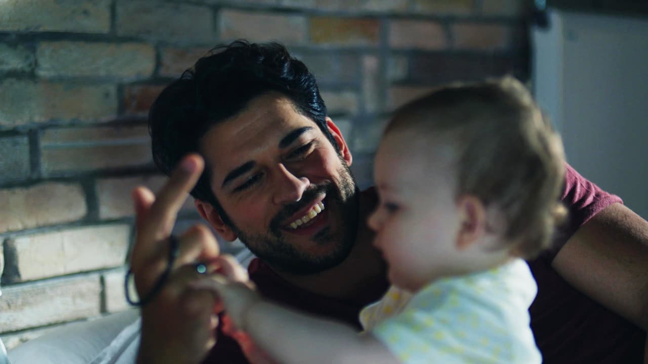 En sus palabras recordó el nacimiento de su historia de amor y le aseguró que ahora se había convertido en ella y en su pequeña Deniz.