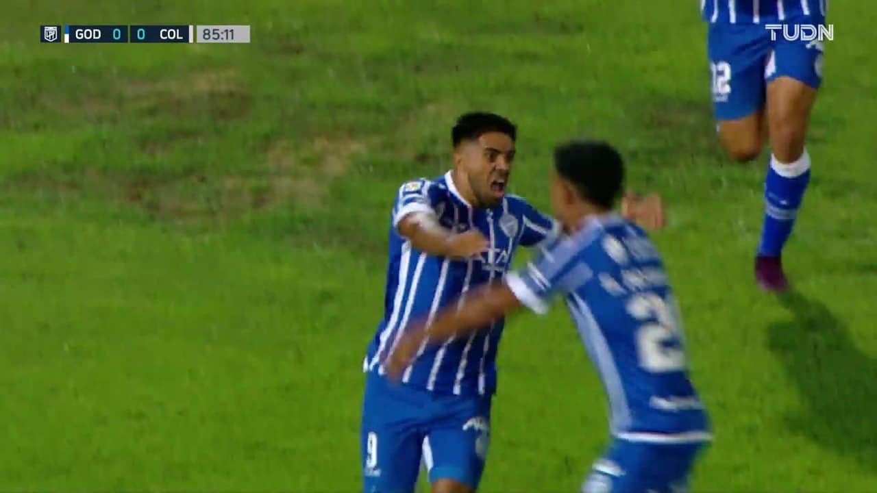 Ulariaga marca el 1-0 para Godoy Cruz sobre Colón Santa Fe