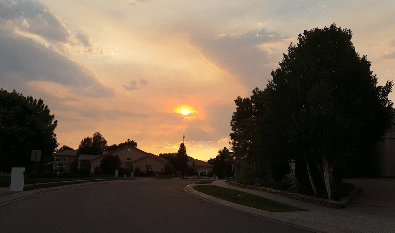 En puesto 6 se ubica Pueblo, en Colorado. Su promedio de luz de sol al año es de 78.4%