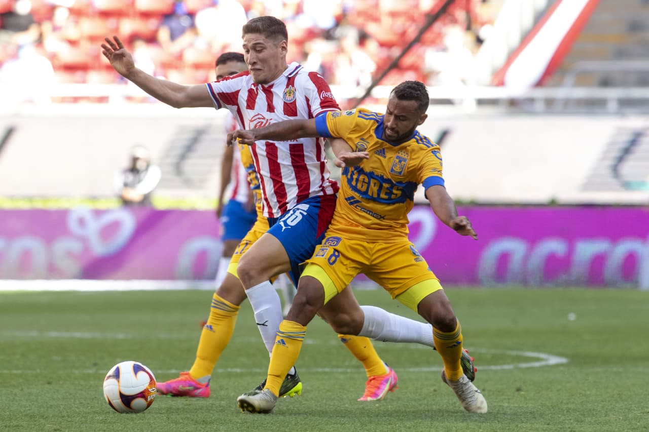 Las Chivas no logran hacer pesar la localía y terminan empatando sin goles en el Estadio Akron.