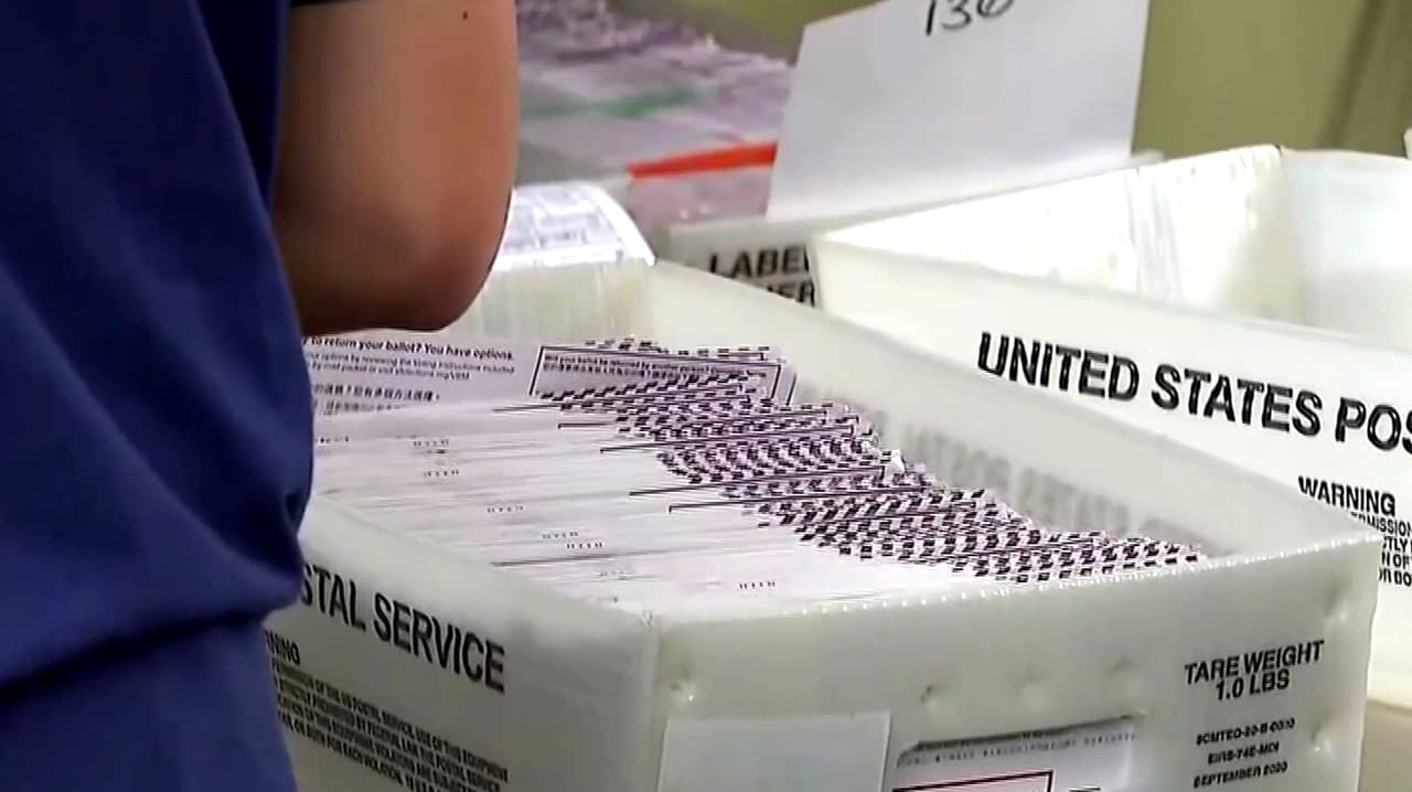 Presidente Donald Trump emite voto por correo en Florida a pesar de críticas a esta práctica