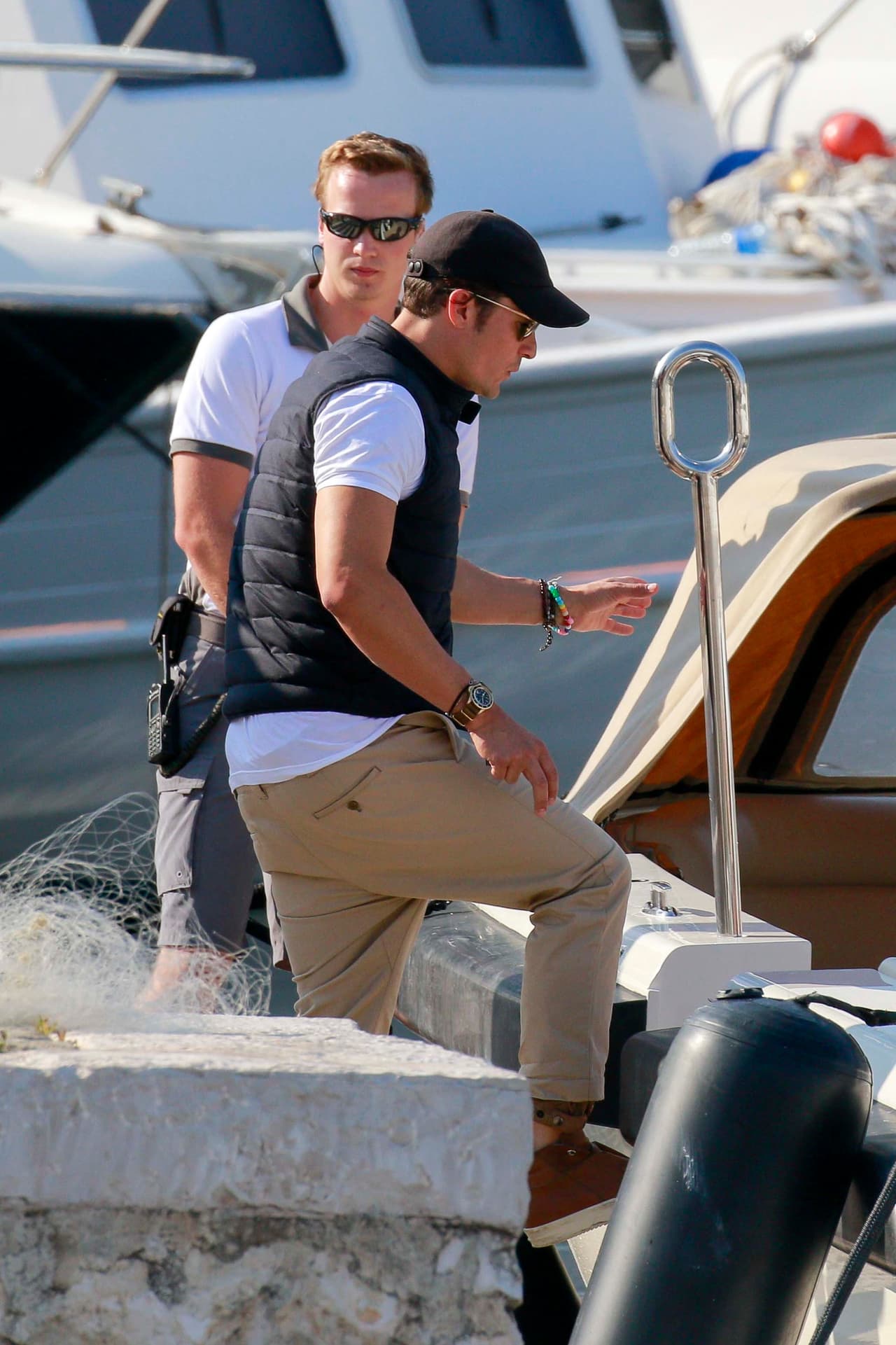 Nos da gusto ver que esta parejita logró superar los rumores de infidelidad que surgieron después de que salieran a la luz unas fotos en las que se veía a Orlando muy cariñoso con Selena Gomez.