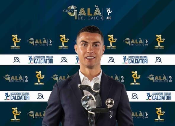 ¡SIUUU! Cristiano es nombrado Jugador del Año en Italia