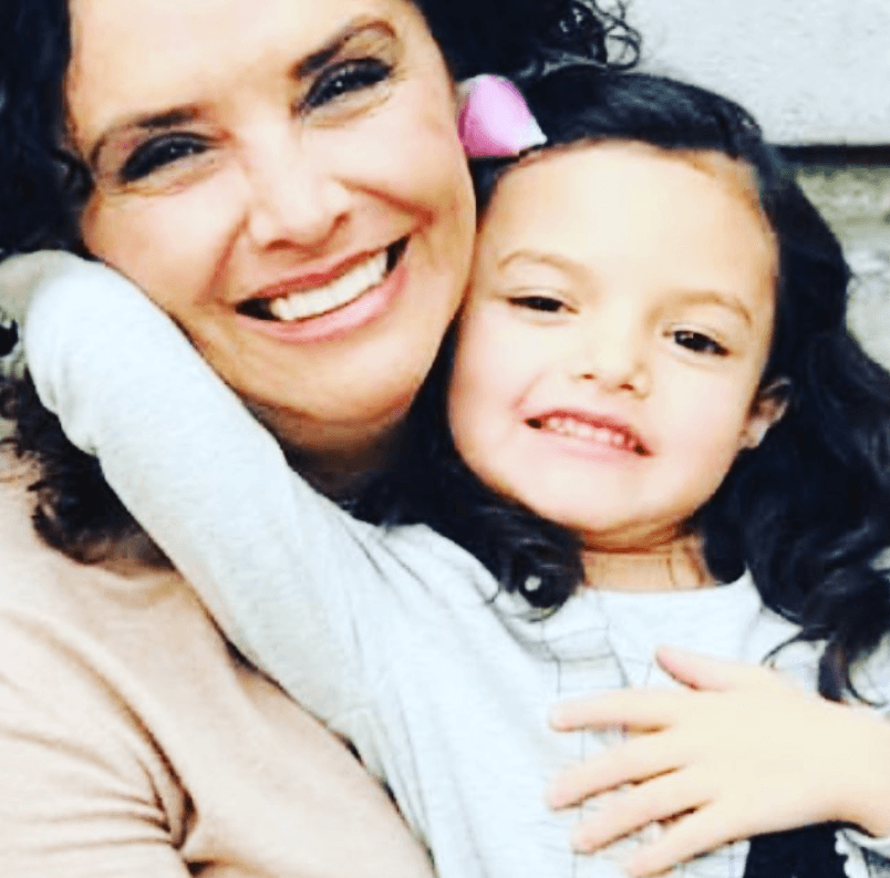 Tras su deceso, la bebé quedó en custodia de la hermana de Lorena Rojas, 
<b>Mayra</b>. Esto causó una gran depresión en su viudo, quien se quitó la vida en enero del 2016.