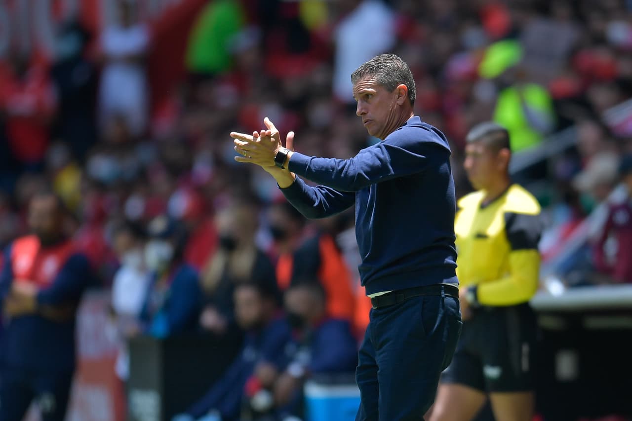 Toluca vino de atrás para vencer a los Xolos con goles de Carlos González, Jean Meneses y Camilo Sanvezzo.