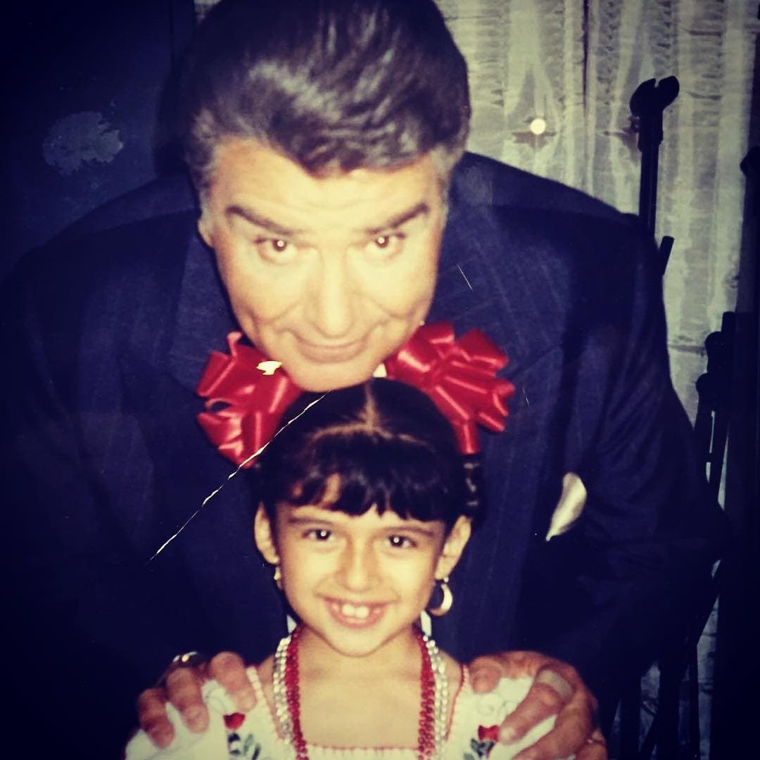 "Fuimos, concursé, gané y ese video lo utilizamos para llevarlo a las disqueras en la Ciudad de México", contó Ivonne, quien compartió en su cuenta de Instagram esta foto con el presentador de la emisión, don Francisco.