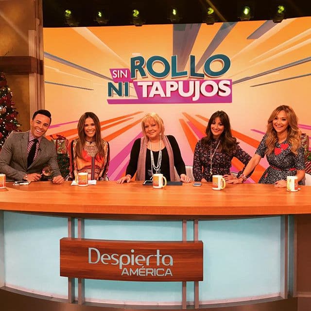 ¡El panel de Sin Rollos Ni Tapujos está listo para darte lo mejor en este 2016. (4 de enero, 2016).