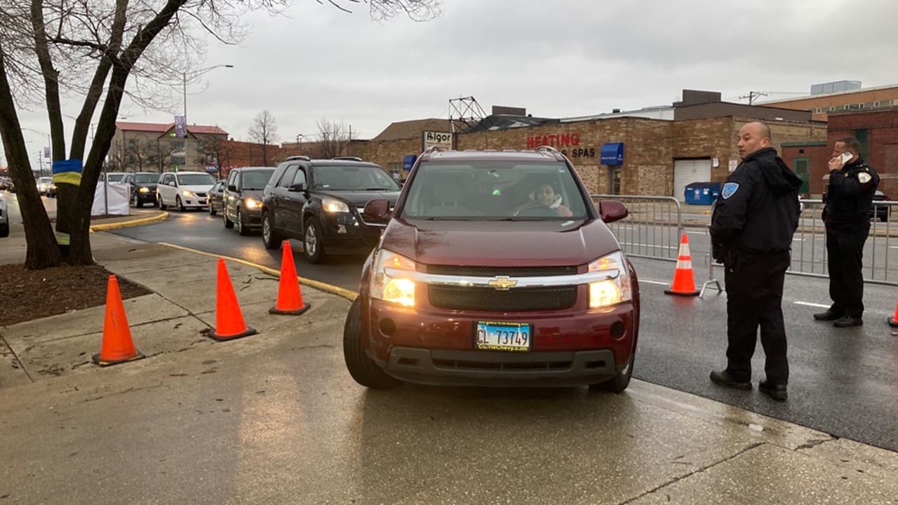 El reparto de gasolina es hasta que se agote el millón de dólares.