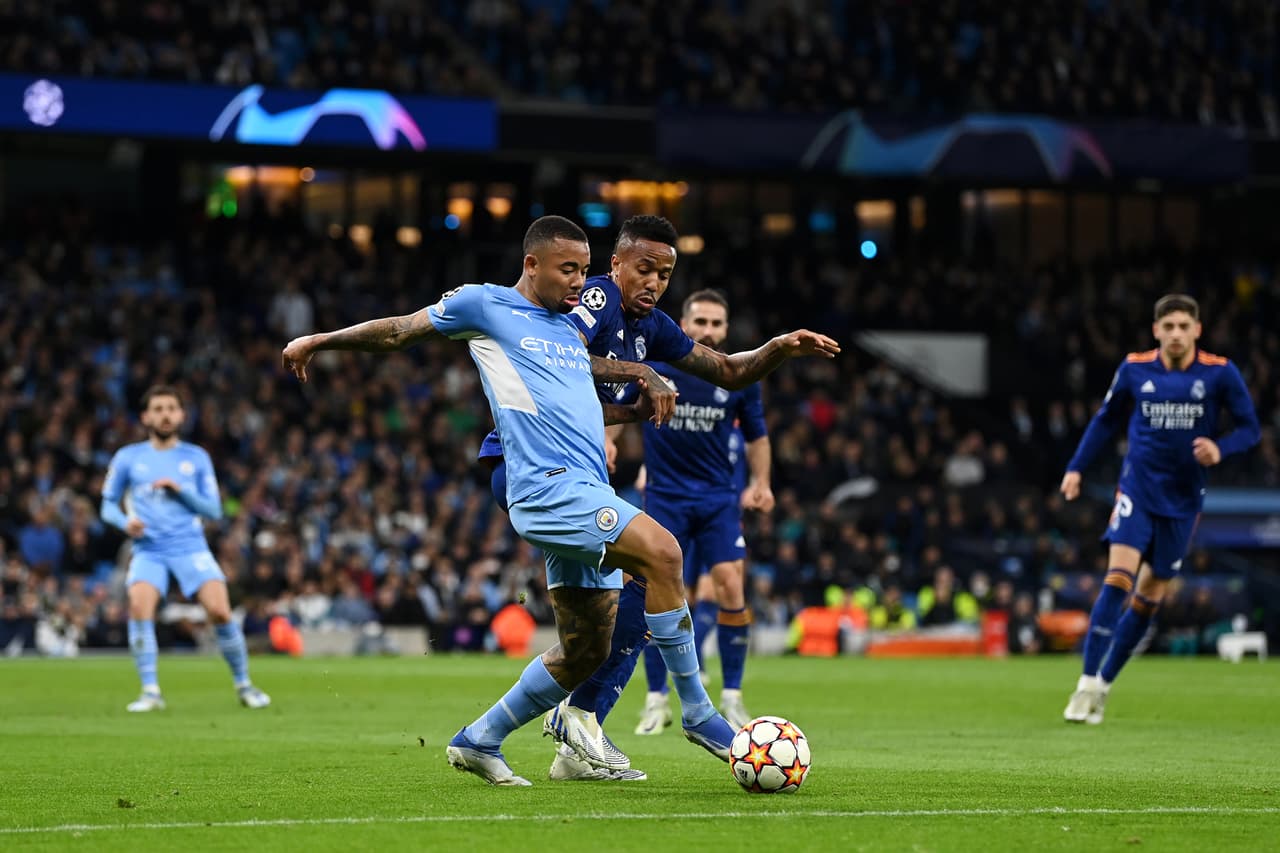 Real Madrid sacó la casta y se mantiene con vida en una semifinales de vuelta que deberán jugarse en el Santiago Bernabéu el próximo 4 de mayo.
<br>