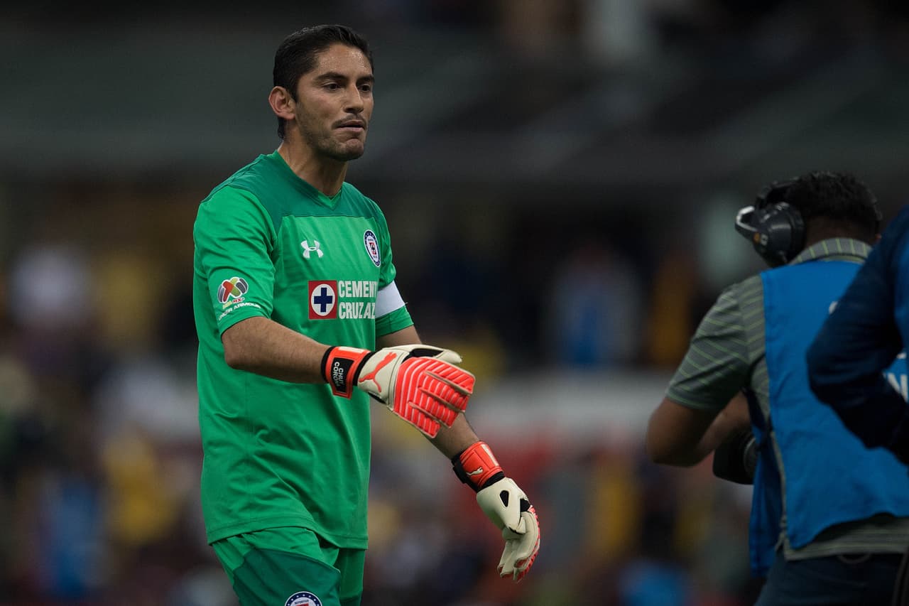 'Chuy' Corona en aprietos: la Comisión Disciplinaria le abrió una investigación por su agresión al cámara