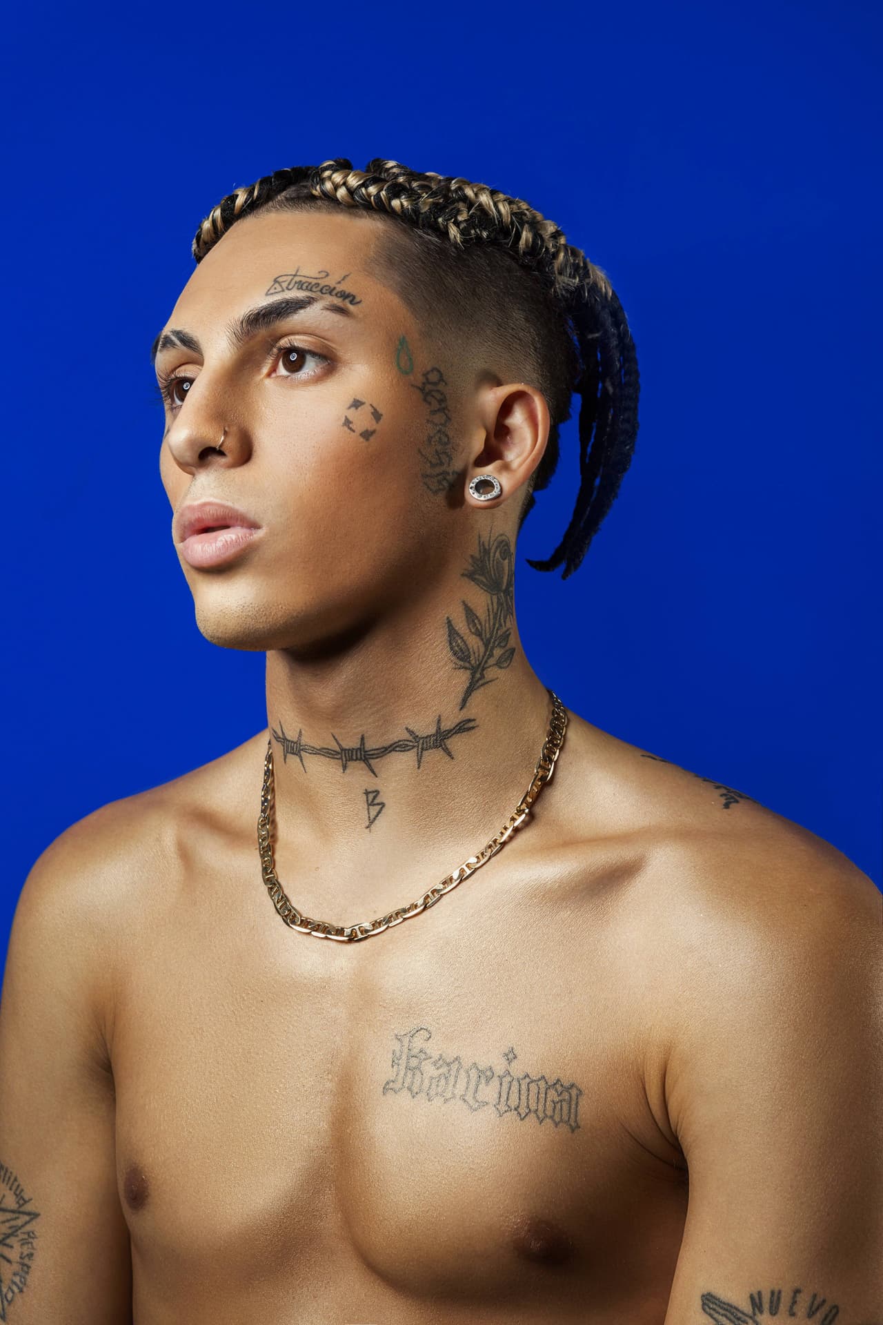 <b>Khea</b> también llega por primera vez a lo que promete ser una gran celebración de la juventud y la música como nominado al premio La Nueva Generación Masculina.