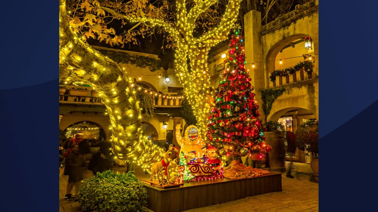 Caminar por 
<a href="https://www.univision.com/local/arizona-ktvw/musica-mariachi-deliciosa-comida-mexicana-tlaquepaque-en-sedona-arizona-fotos">Tlaquepaque</a> es un deleite para todos los sentidos.