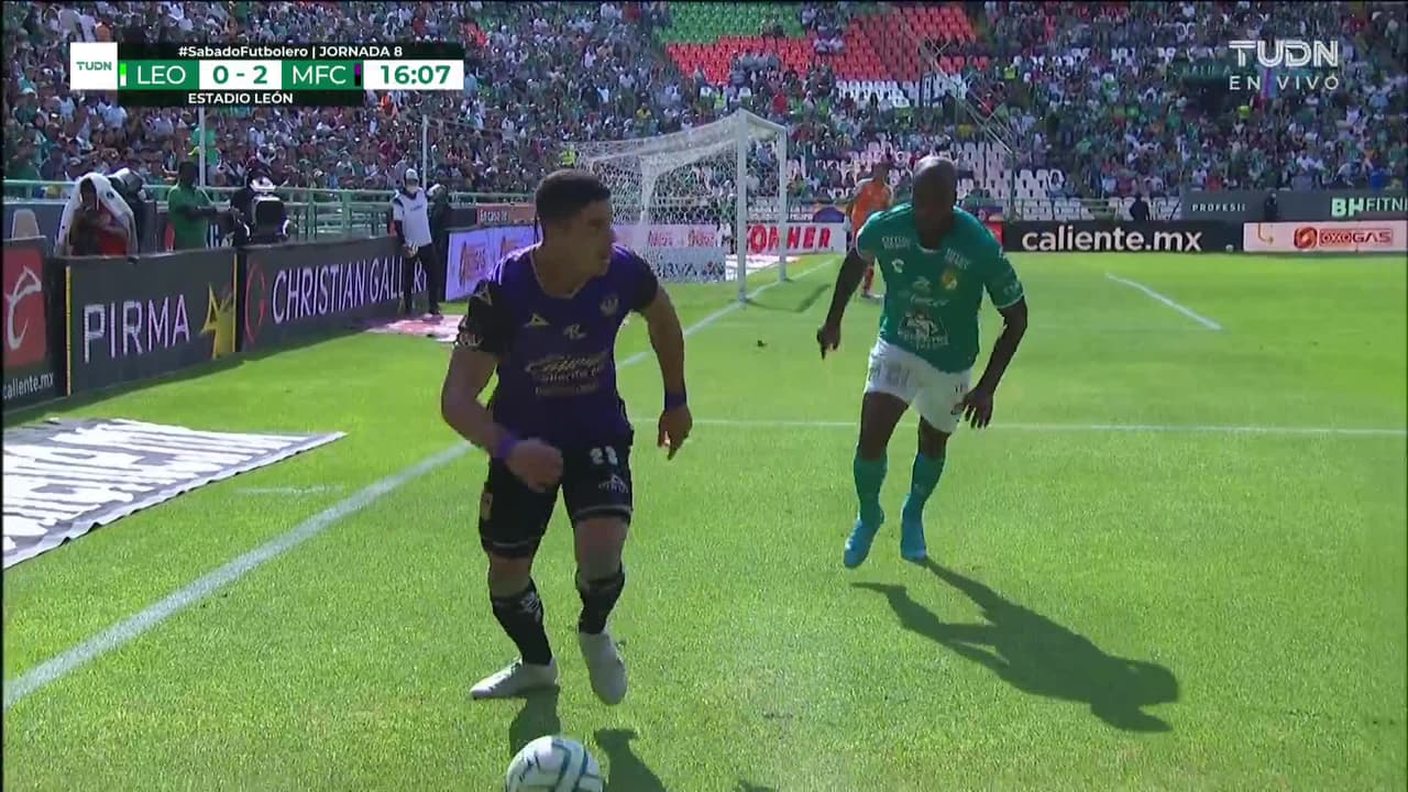 ¡GOL!  anota para Mazatlán FC. Eduard Bello