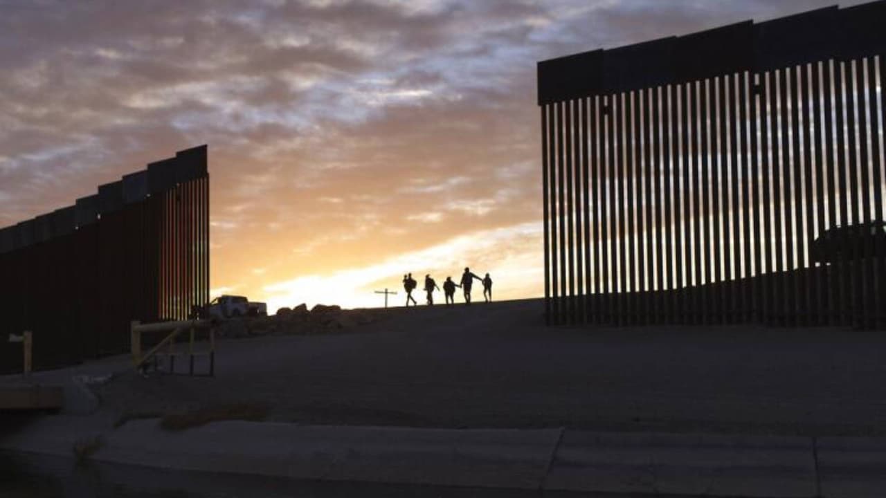 Anuncian cambios en la política para que los migrantes puedan solicitar asilo