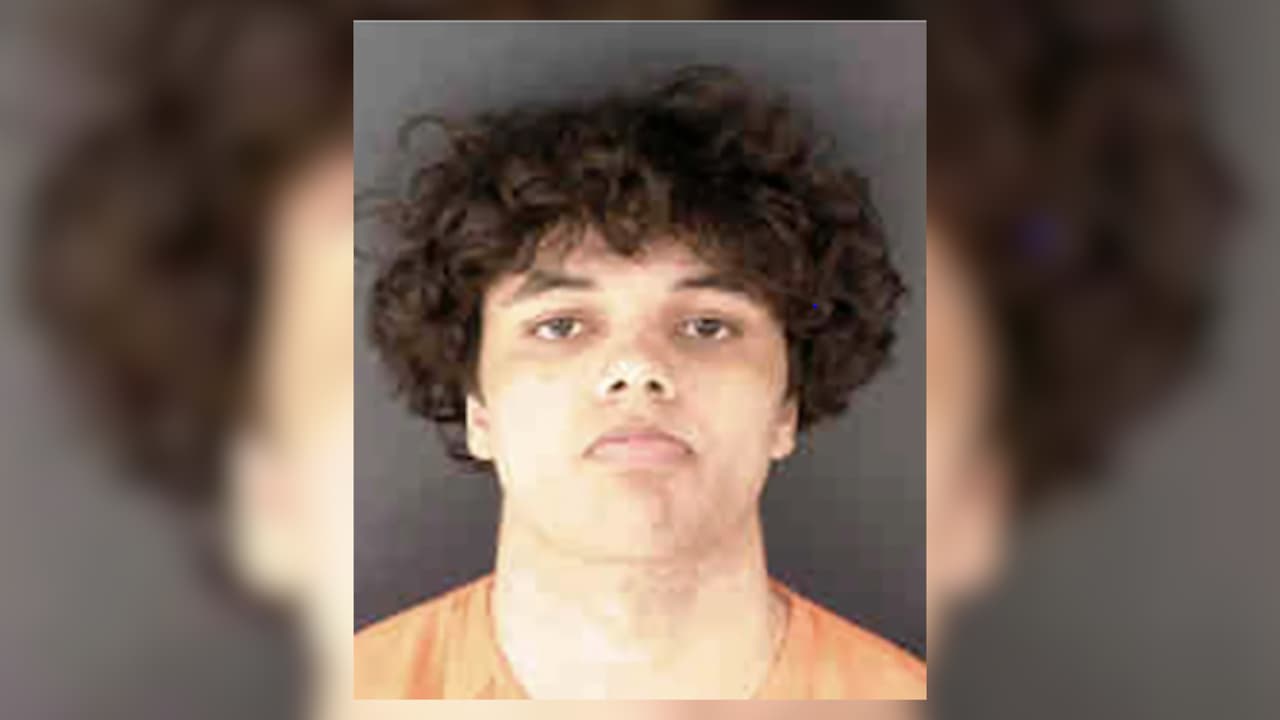 Detienen a sospechoso de golpear y dejar inconsciente a hombre de Holmes Beach; buscan a dos más 