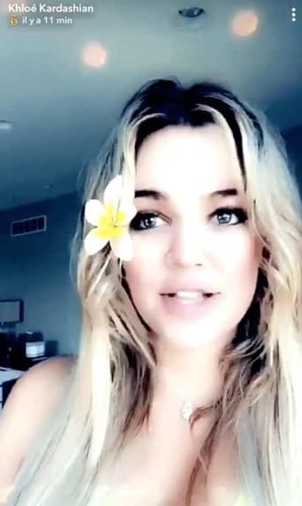 Khloé también adelantó en sus redes sociales que regresaría a sus sesiones de entrenamiento tras tener el permiso de su médico: "Se siente tan bien finalmente volver a sudar y sentir que estoy evolucionando y haciendo algo progresivo por mi mente y mi cuerpo".