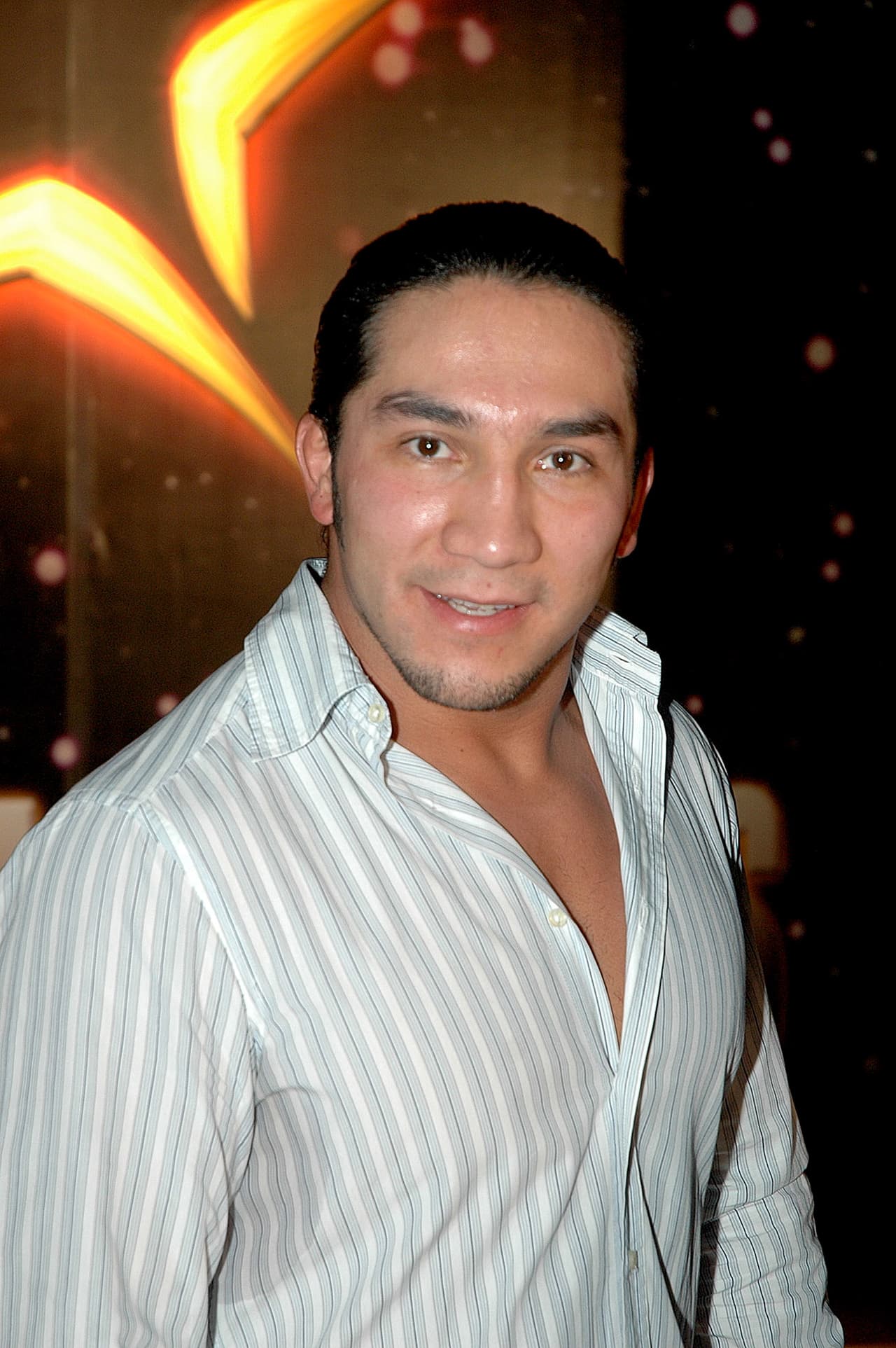 Desafortunadamente, dentro del cuadrilátero ha habido otros accidentes; uno de los casos más recordados y lamentables fue la muerte del hijo de
<b>Perro Aguayo</b> el 21 de marzo del 2015.