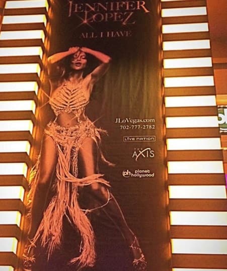 La 'Ciudad del Pecado' se estremece cada noche al ritmo de la música de esta maravillosa mujer.