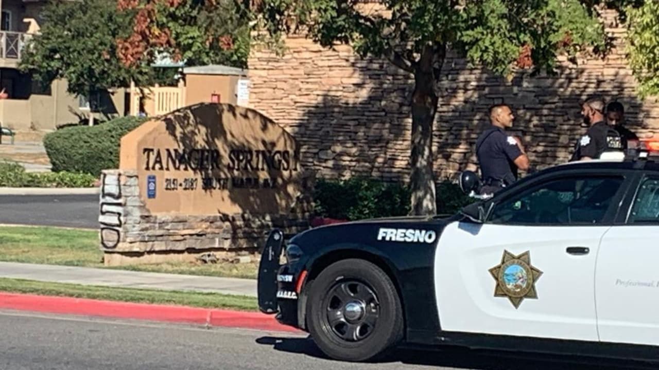 Tiroteo cerca de primaria de Fresno deja a un hombre en estado grave