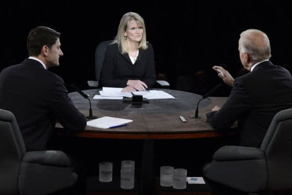 La primera pregunta de Martha Raddatz, la moderadora del primer y único debate entre Biden y Ryan, estuvo relacionada con el ataque del pasado 11 de septiembre, en el que murieron el embajador en Libia Chris Stevens, y otros tres estadounidenses.