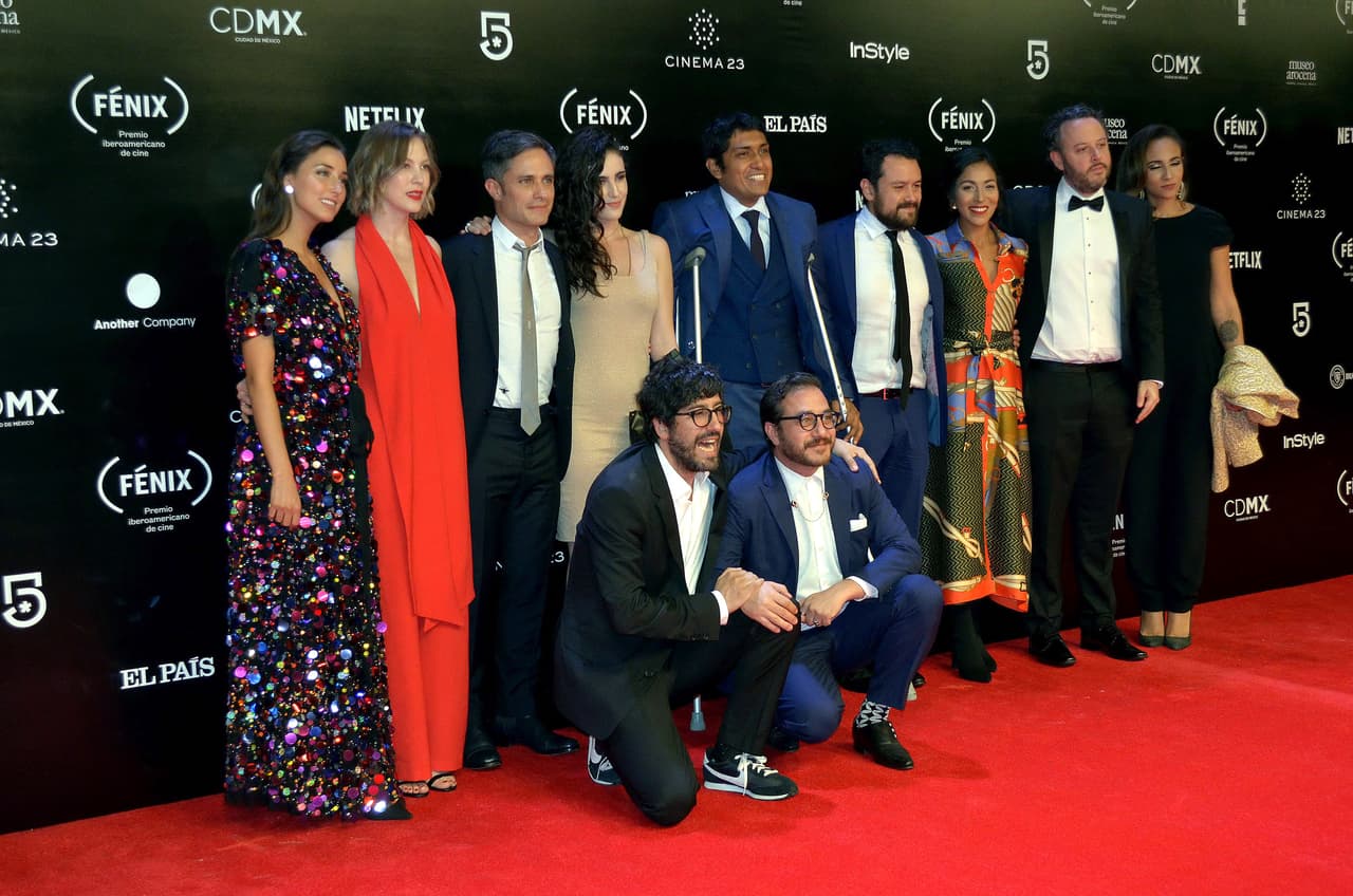 Las premiaciones y las alfombras rojas son los eventos perfectos para los reencuentros entre amigos, viejos compañeros y hasta de exparejas.
<br>