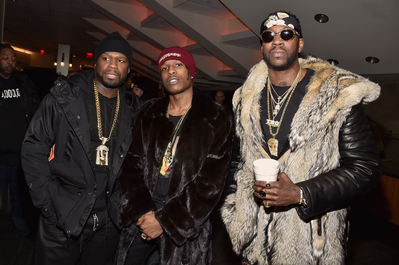 Sus amigos y colegas 2 Chainz, ASAP Rocky y 50 Cent también hicieron presencia en un show que juntó la moda y la música en un solo escenario.