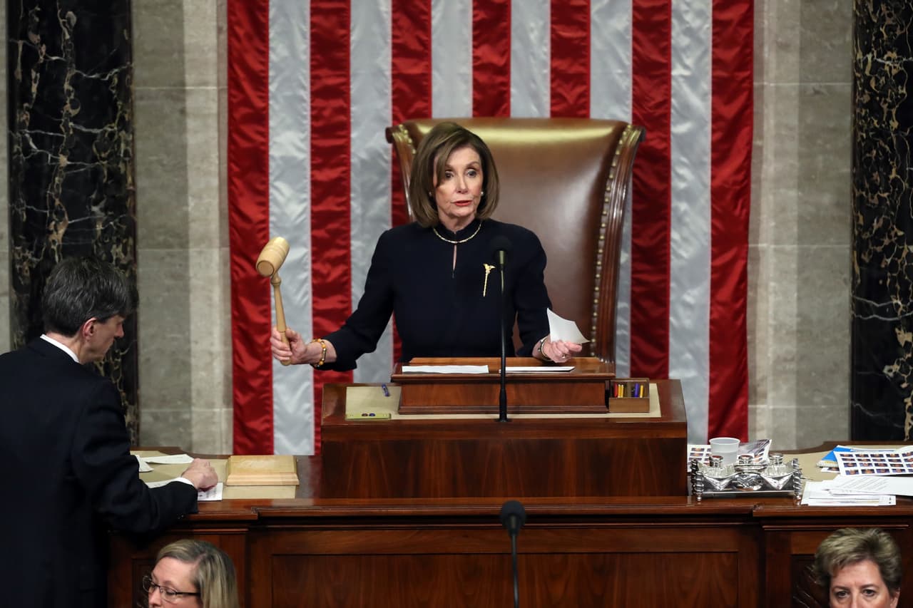 Pelosi enviará al Senado los artículos del 'impeachment' a Trump: esto es lo que sigue en el juicio político