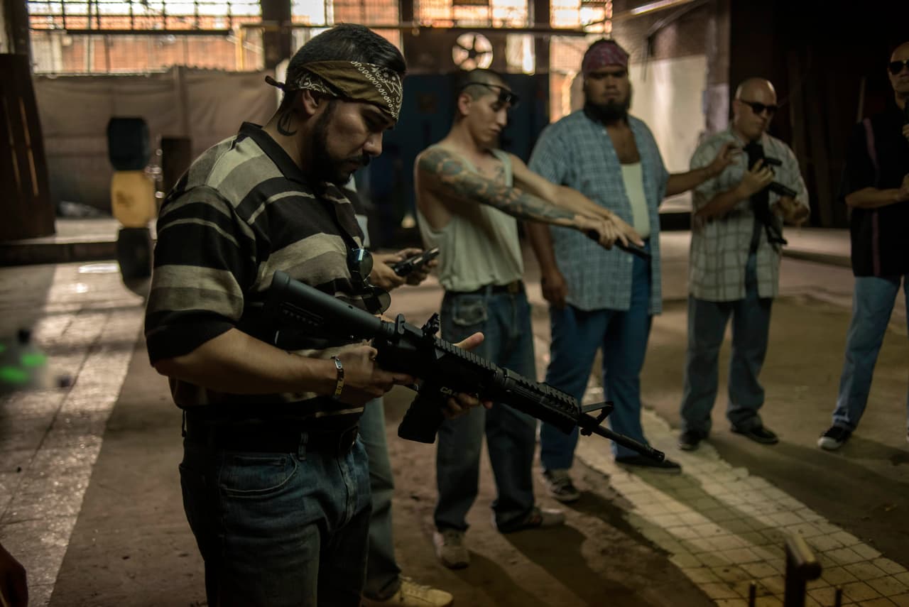 Ellos comenzaron la búsqueda por todos los rincones de Guadalajara.