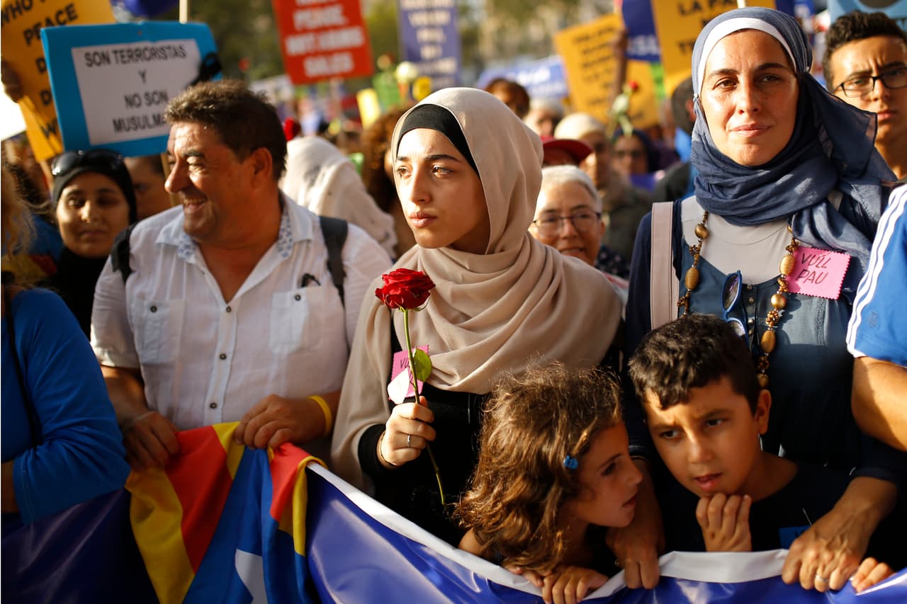 Parte de la comunidad musulmana residente en Barcelona participó en la concentración.