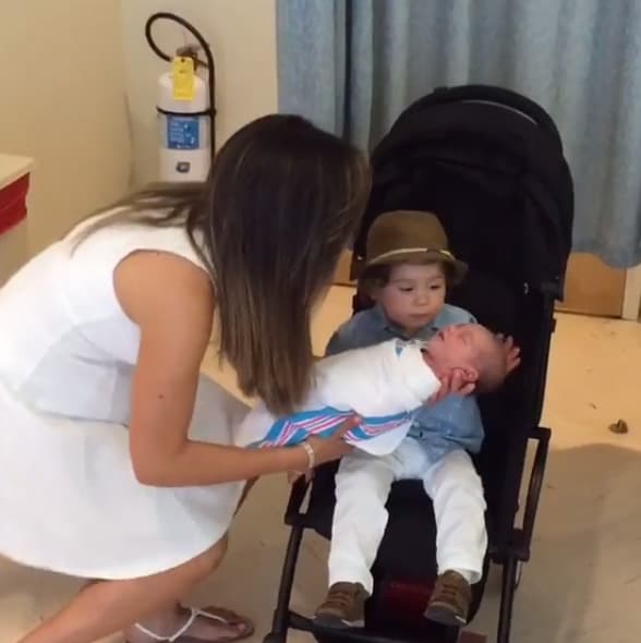 Con su nacimiento, Satcha cumplió uno de sus grandes deseos, darle una hermanita a su hijo.