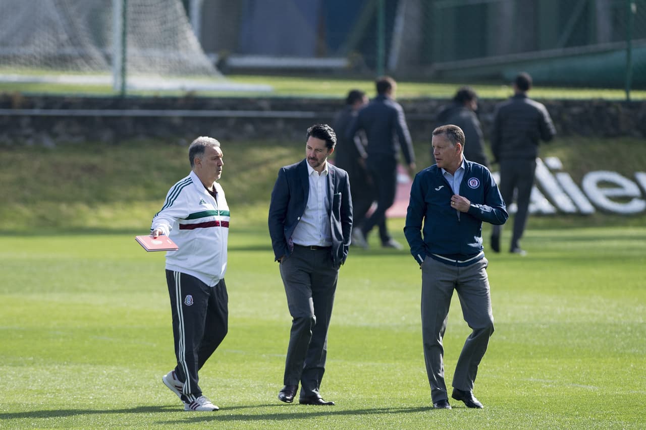 Martino es un técnico metódico y organizado, que ha demostrado su trabajo de selecciones con Paraguay y Argentina.