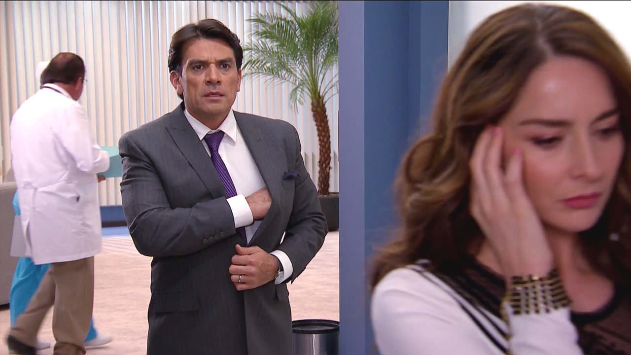 Arturo no puedes creer a quien te acabas de encontrar. ¡Es Julia!