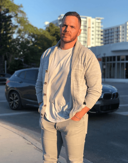 Lo que tal vez Francisca Lachapel no esperaba es que su prometido subiría en su cuenta de Instagram una foto de él luciendo muy apuesto, provocando que amigos y seguidores reaccionaran.