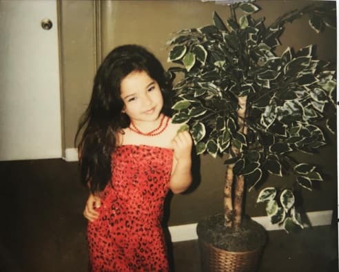 1. Desde niña ha demostrado que sus talentos son extraordinarios, por eso a su corta edad ya posaba como toda una 'star'. También aprendió a tocar la guitarra por su cuenta.