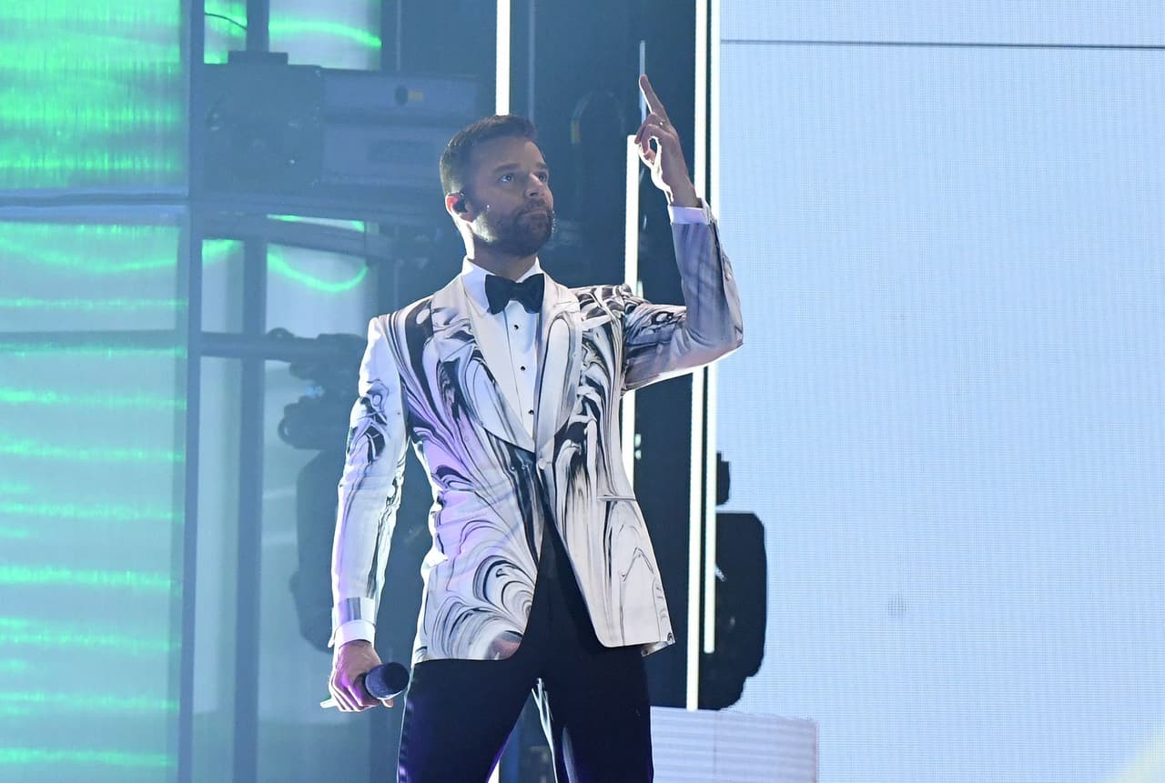 Que tuvo a Ricky Martin como responsable del cierre y del memorable "Gracias totales" de Gustavo Cerati, autor de este último tema.