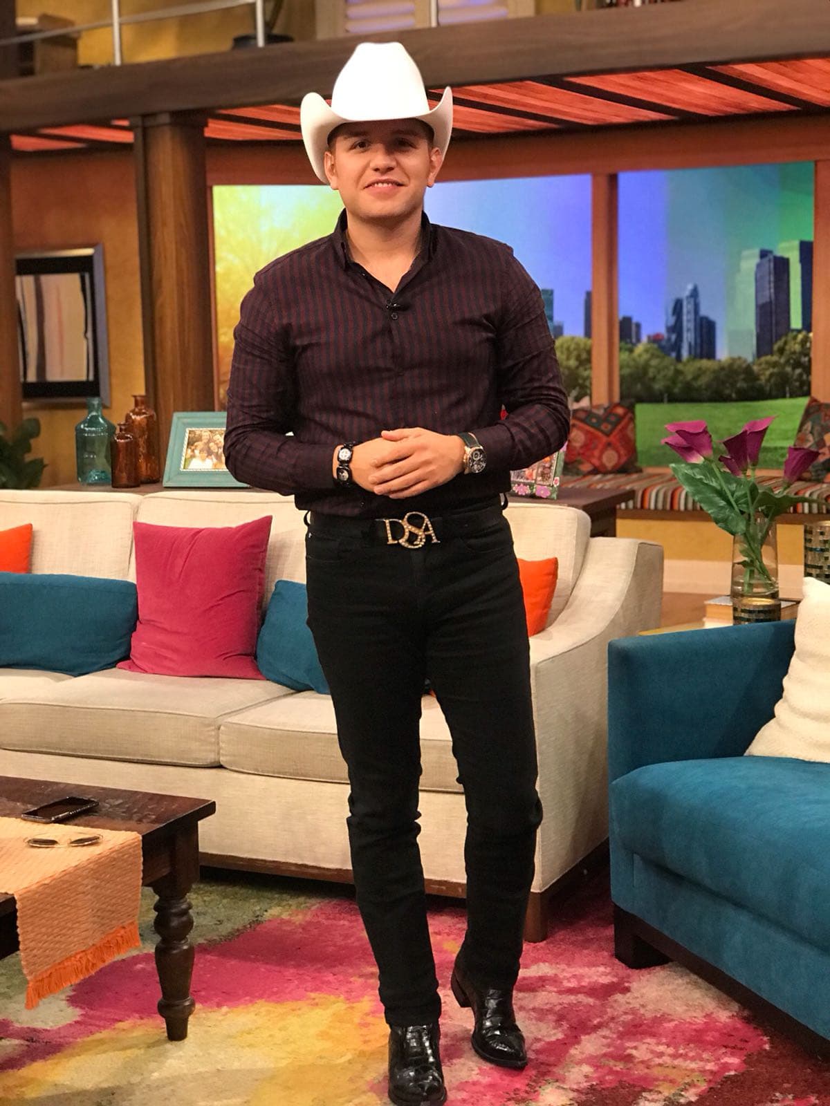 Muy pronto veremos en acción al nuevo juez de Nuestra Belleza Latina, Ya queremos ver a El Dasa frente a las participantes.