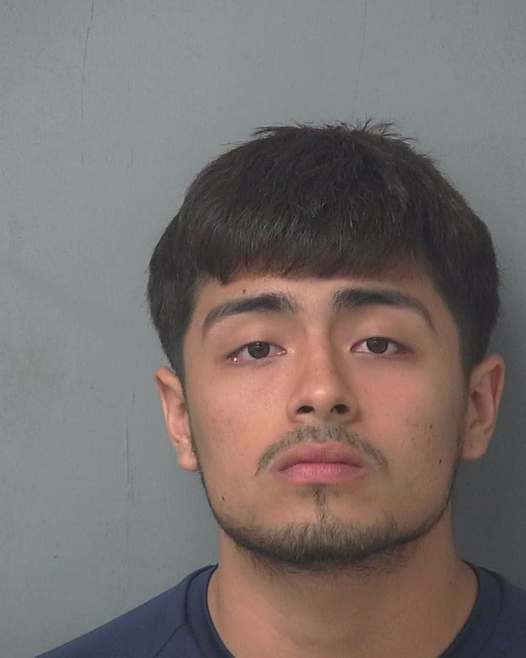 Manuel Irán Lucio, de 20 años.