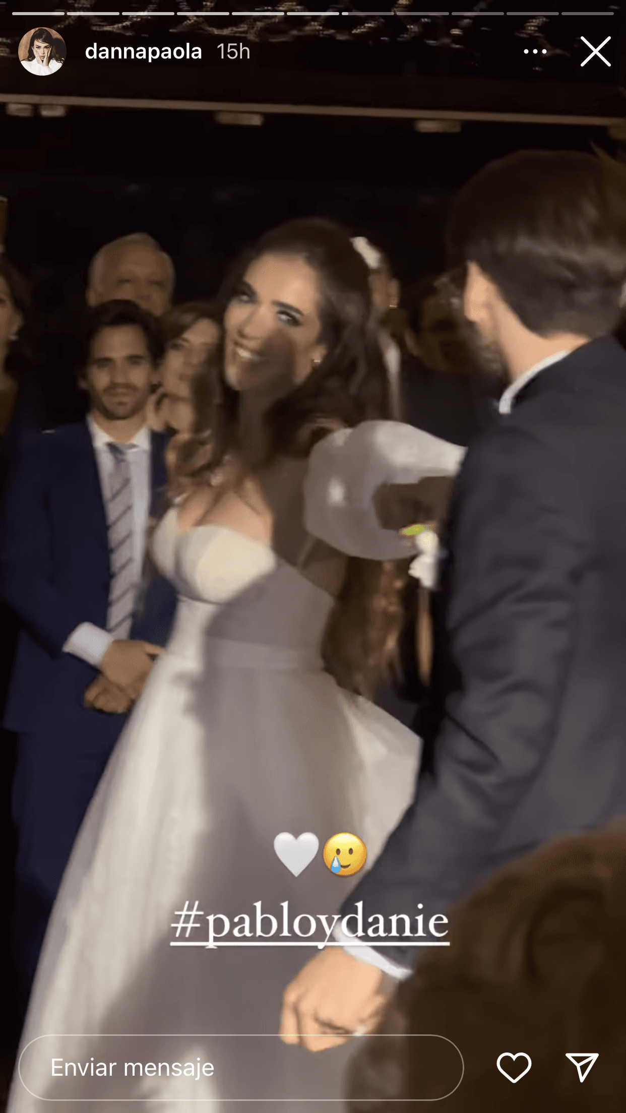 La pareja asistió la noche del sábado 30 de abril a la boda de Daniela Ibáñez y Pablo Campos, en Cuernavaca. 
<br>