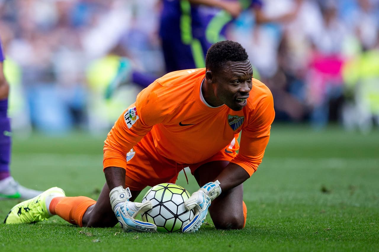 Rayo Vallecano 1-2 Málaga: El Málaga aprovecha el letargo del Rayo