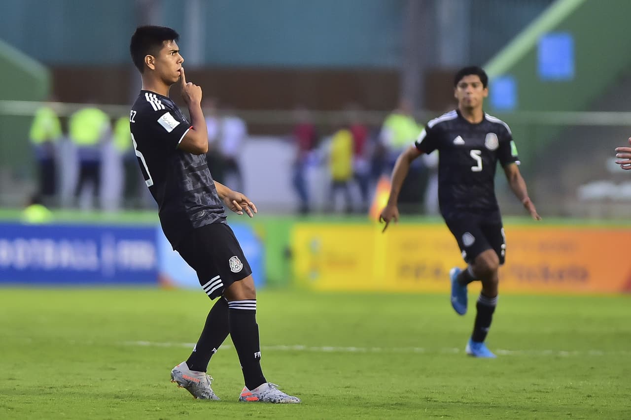 Después de empatar 1-1 en el tiempo reglamentario, el Tri Sub 17 se impuso desde los once pasos y ahora disputará el título.