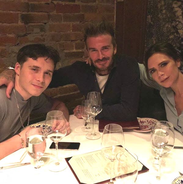 Brooklyn, el primogénito de Los Beckman se llama así en honor al lugar donde fue concebido, Brooklyn, uno de los cinco condados de la ciudad de Nueva York. Harper Seven es la niñam su primer nombre significa que toca el arpa y Seven se refiere al siete en inglés, el número de la suerte de David Beckham.